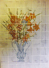 Schildert de versiering van keuken aan de hand: Tros van bloemen die in een vaas wordt gestiliseerd.